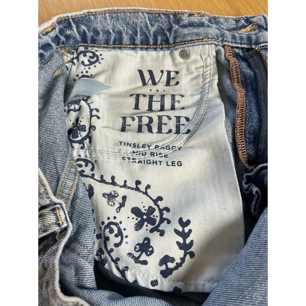 We The Free | Tinsley Baggy Mid Rise Straight Leg Denim Jeans Light Wash Size 28 - Picture 7 of 9
